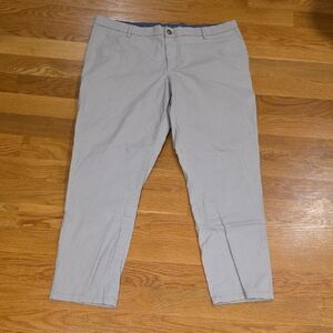 Men's Old Navy Athletic Tapered Built In Flex Khaki
